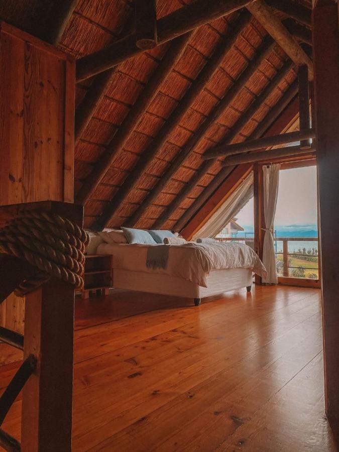 Dreamland Beach House & Studios At Supertubes Jeffreys Bay Exterior photo