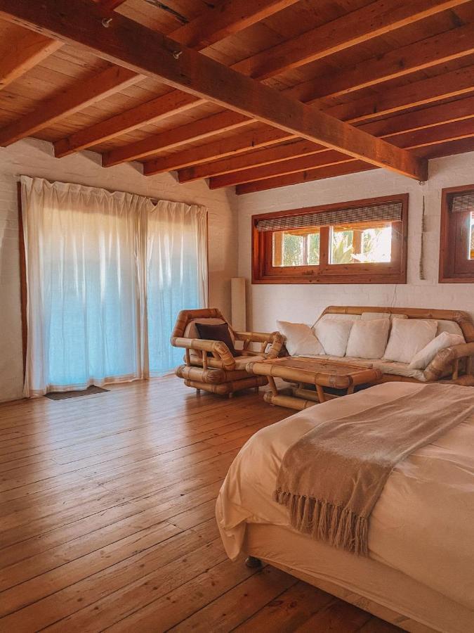 Dreamland Beach House & Studios At Supertubes Jeffreys Bay Exterior photo